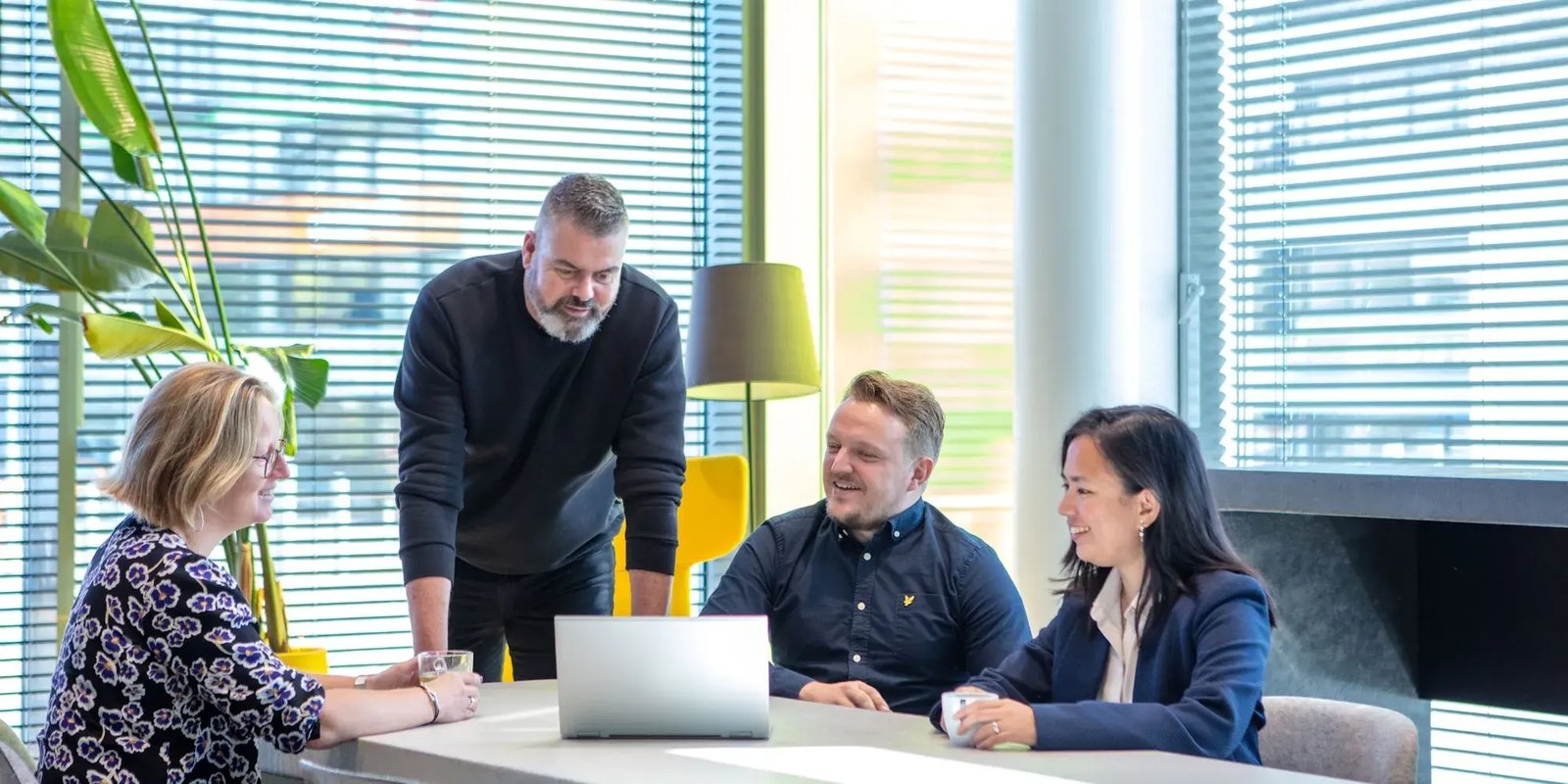 Conclusion Collegas zitten aan tafel