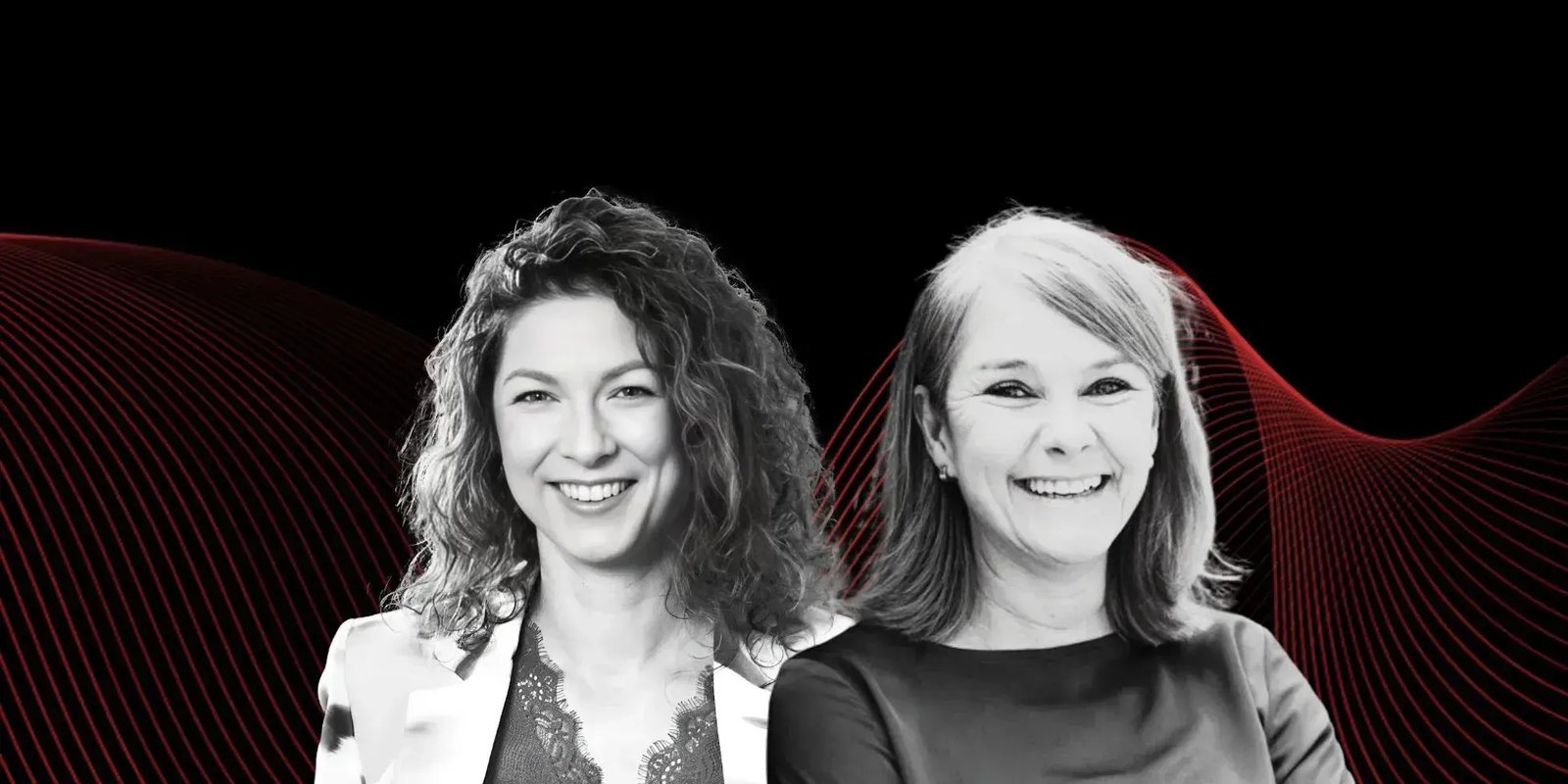 Kelly en Nicole lachen.