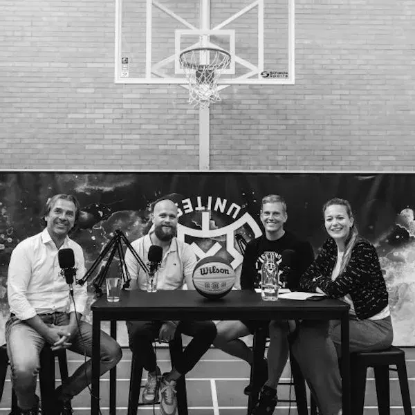 1663792163-partnership (1)