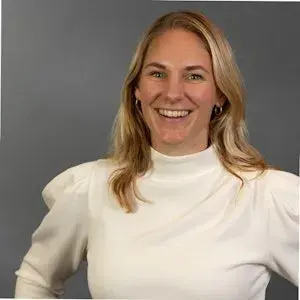 1718628272-corianne-visser-1