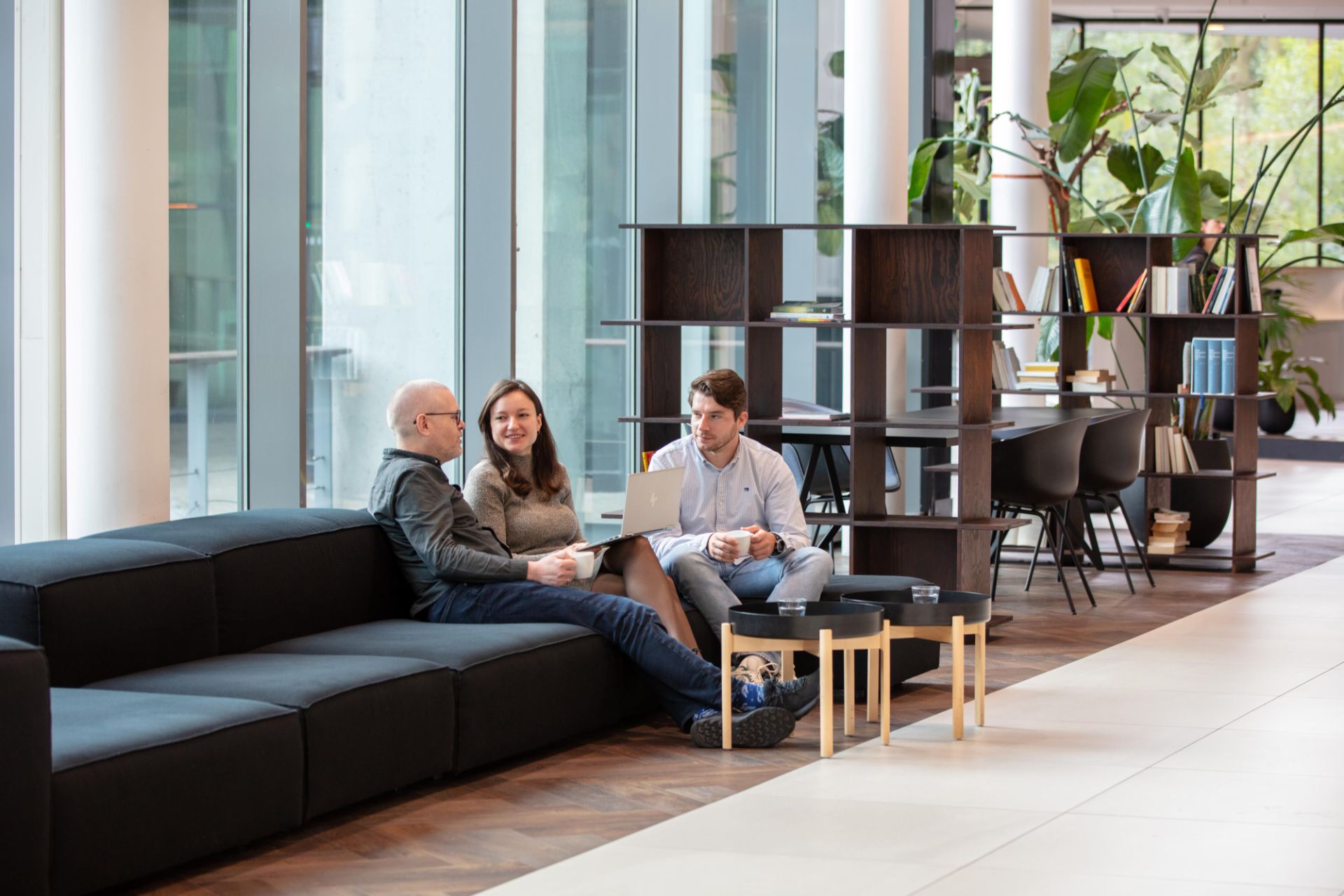 MBS collega's op de bank