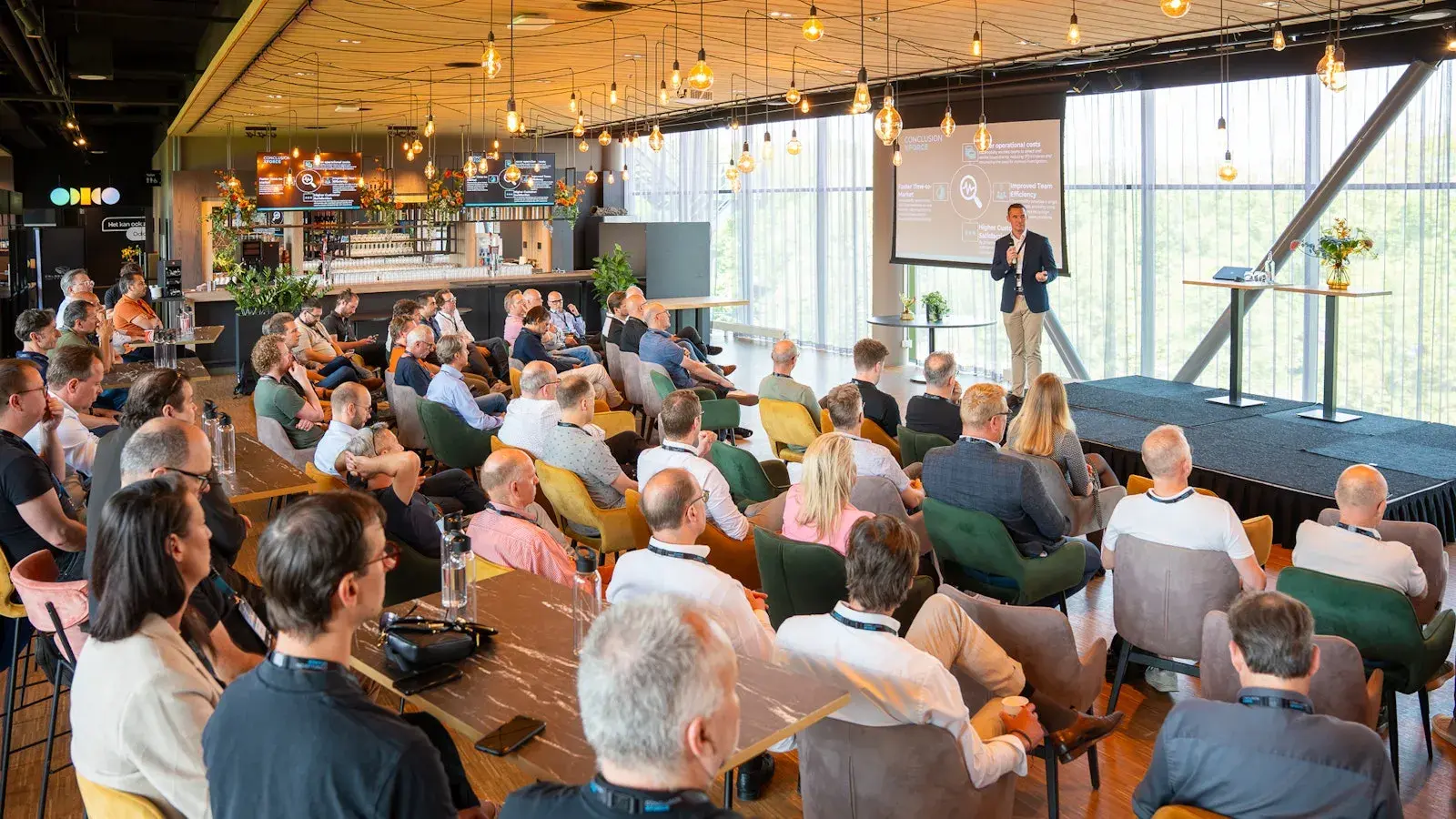 Presentatie bij een event.